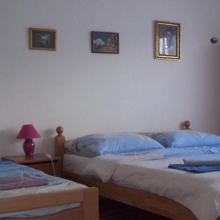 Rooms Zigic Korenica Kamer foto