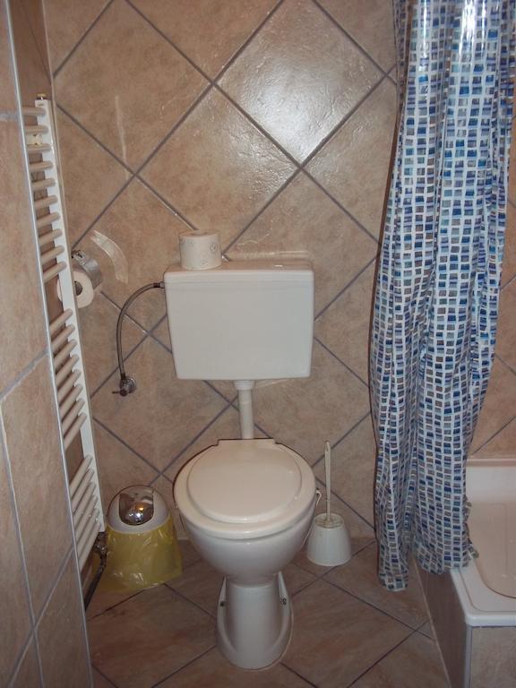 Rooms Zigic Korenica Kamer foto